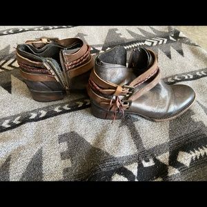 Freebird bootie.  Size 7. Rustic black color.